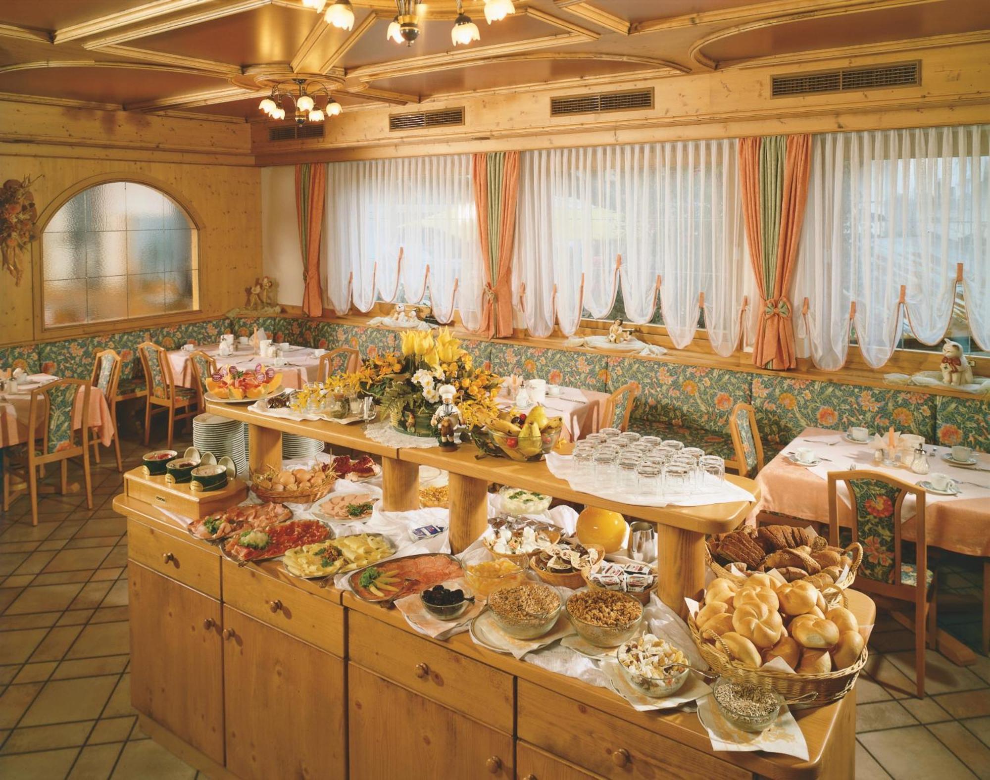 Pension Felseneck Сан-Леонардо-ин-Пассирия Экстерьер фото